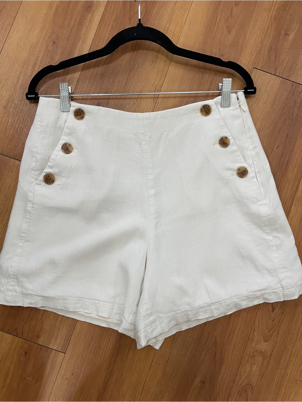 J. Crew White High-Rise Sailor Button Shorts Size 6 Excellent Condition